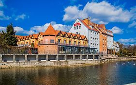 Hotel Nad Pisa
